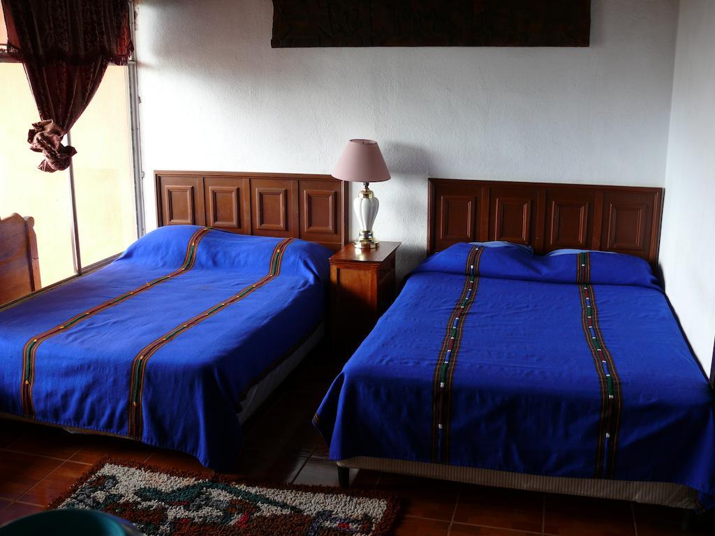 Hotel Playa Linda Panajachel Cameră foto