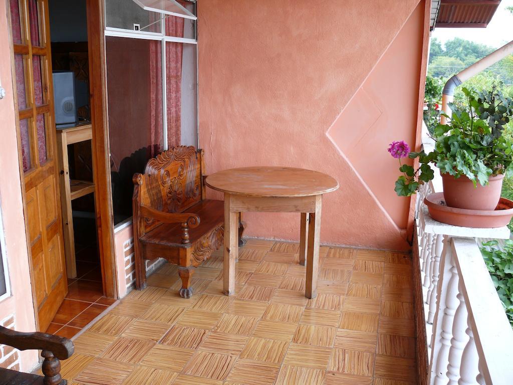 Hotel Playa Linda Panajachel Cameră foto